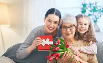 Trendy na Dzień Kobiet w 2020 roku. Jaki prezent wybrać? Trendy na Dzień Kobiet w 2020 roku. Jaki prezent wybrać?