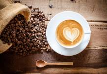 Jak pochodzenie kawy wpływa na jej smak i aromat? Sprawdź!