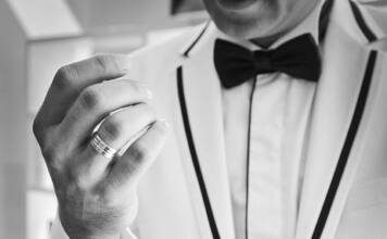 Torba na garnitur – wygodne przewożenie bez zagnieceń!