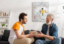 Jaki prezent dla taty? Elektroniczne gadżety na urodziny lub święta! Pomysły na prezent dla taty