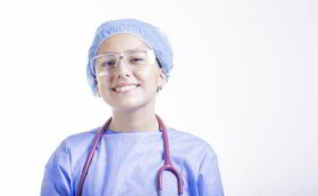 Profilaktyka urologiczna po 40. roku życia. Jak wygląda badanie u urologa na NFZ i dlaczego warto je zrobić? Profilaktyka urologiczna po 40. roku życia. Jak wygląda badanie u urologa na NFZ i dlaczego warto je zrobić